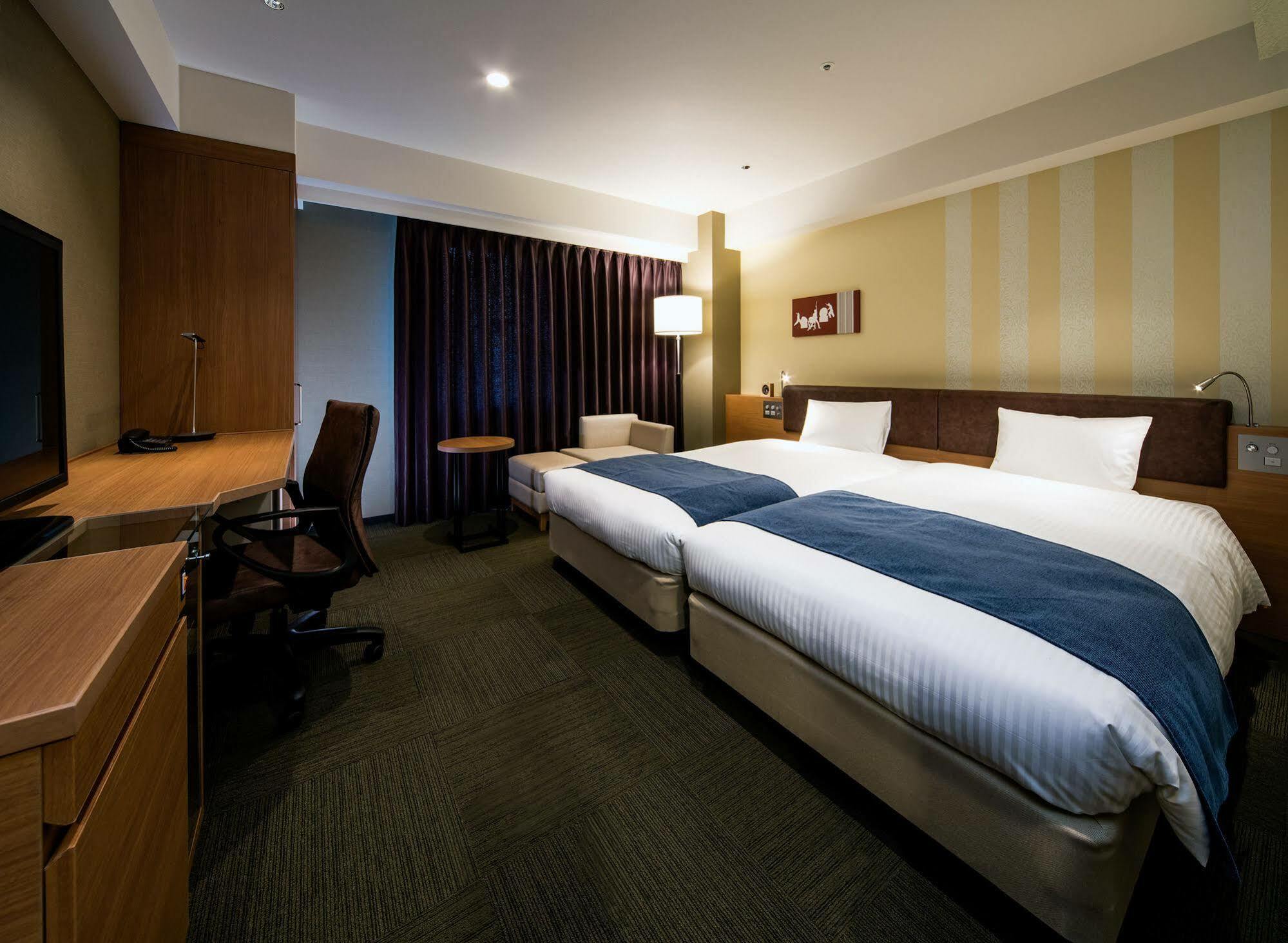 Daiwa Roynet Hotel Kokura Ekimae Kitakyūshū Exteriör bild